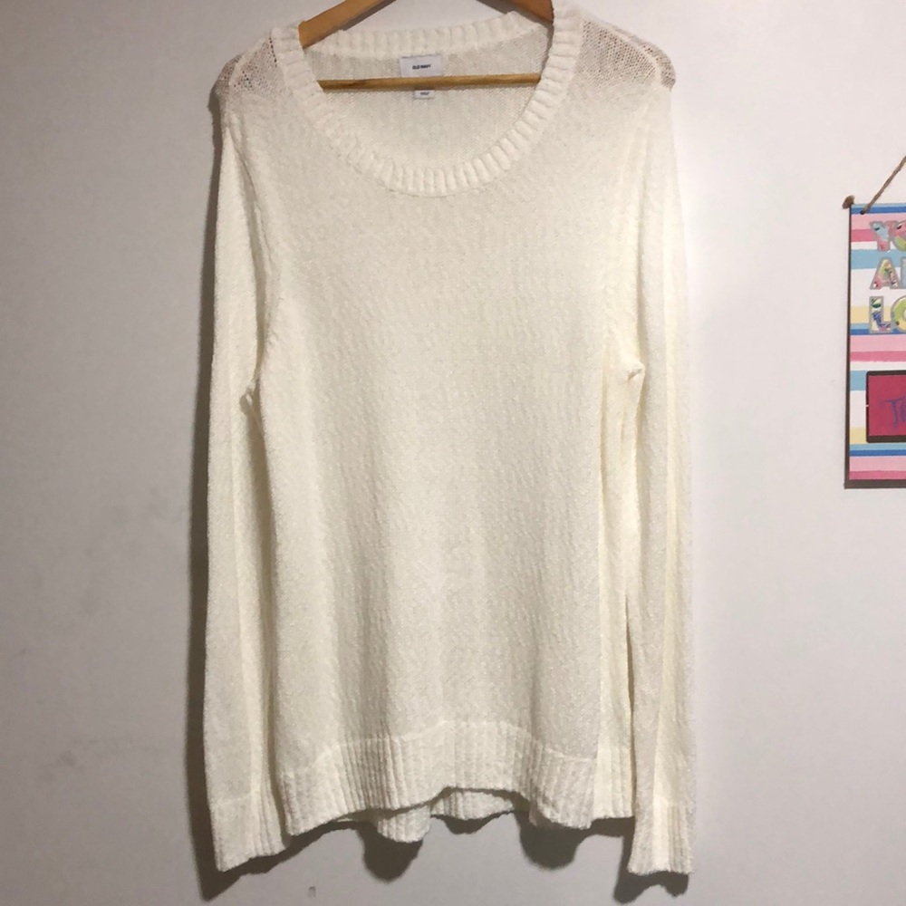 NWOT Old Navy Women’s Knitted Sweater